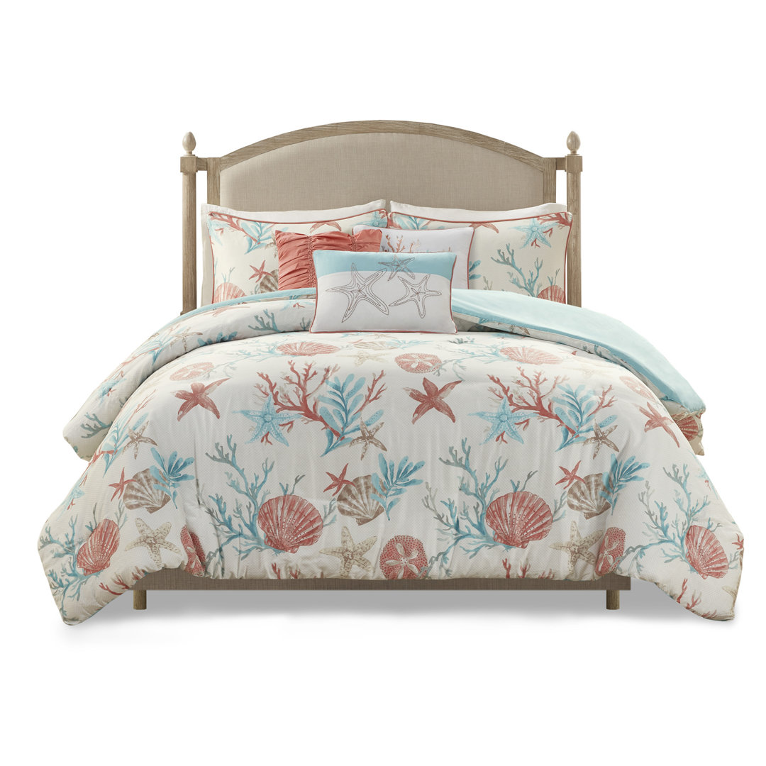 Pebble Beach Cotton Sateen 210 TC Reversible 6 Piece Quilt Set with Throw Pillows Madison Park 