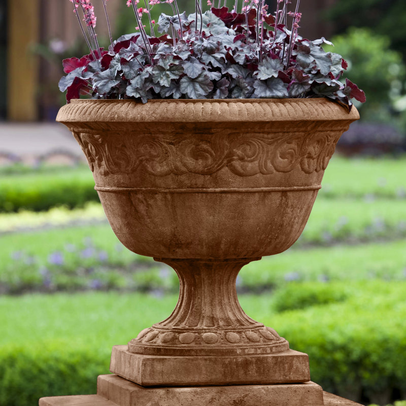Smithsonian Handmade Planter, Brownstone