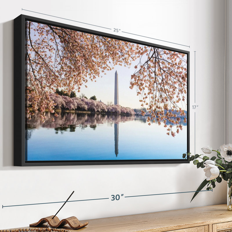 Architecture «Washington DC Spring Wall Art», H 17 po x l 25 po