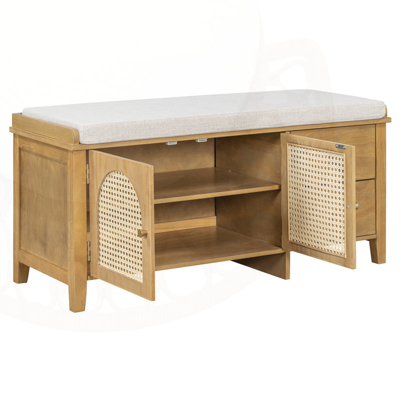 Banc à chaussures en rotin indémodable avec coussin et poignées plaquées or Timeless