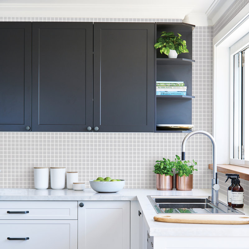 Rouleau de papier peint l 33 pi x l 20,5 po glass tile Upton