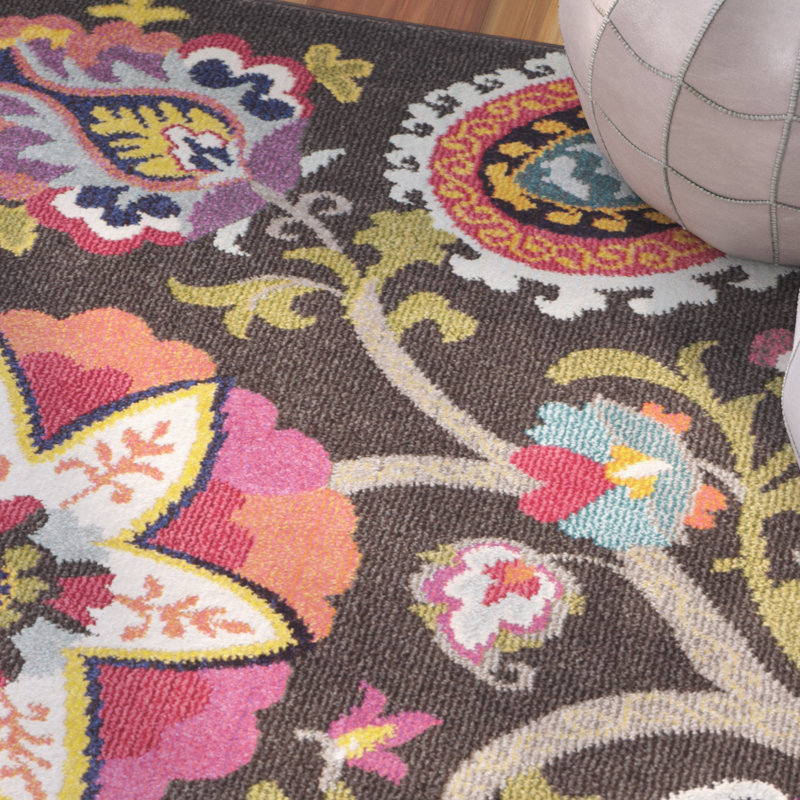 Tapis à motif cachemire Chana Performance, Rectangle 5 pi 1 po x 7 pi 7 po