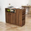 Armoire de cuisine avec 2 portes coulissantes en verre, 3 tiroirs latéraux et une petite tablette de présentation, style minimaliste, peu encombrante, fabrication de panneaux de particules de 15 mm, portes de comptoir en noyer de couleur principale, idéales pour