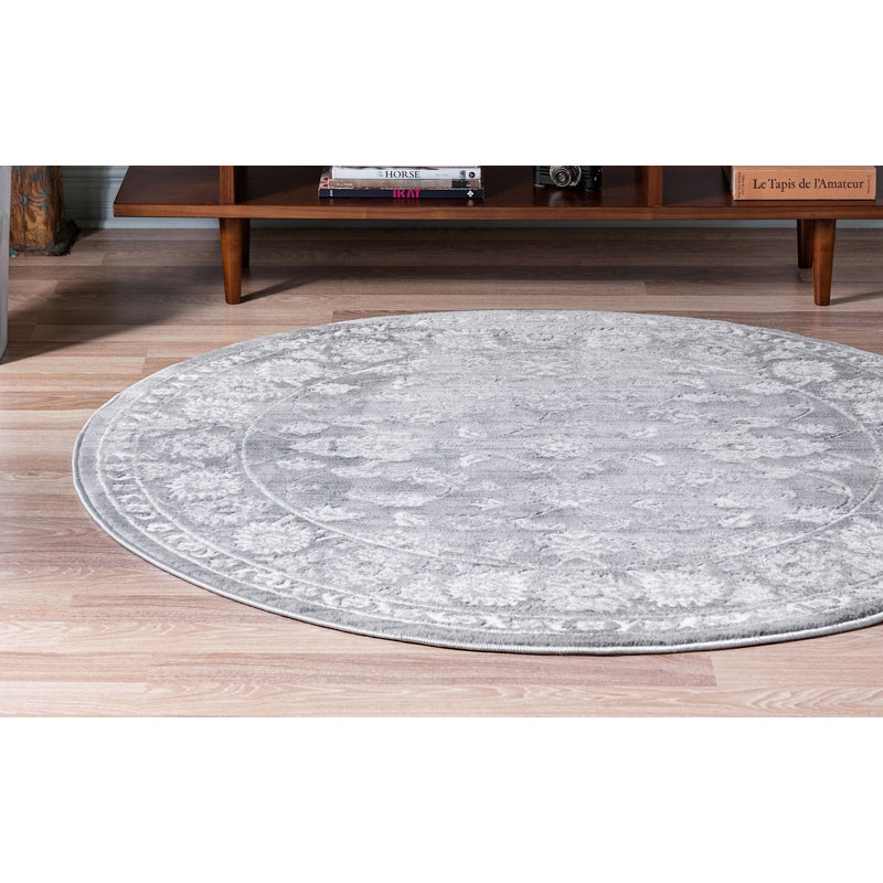 Oriental Indoor Rug, Round 7'10"
