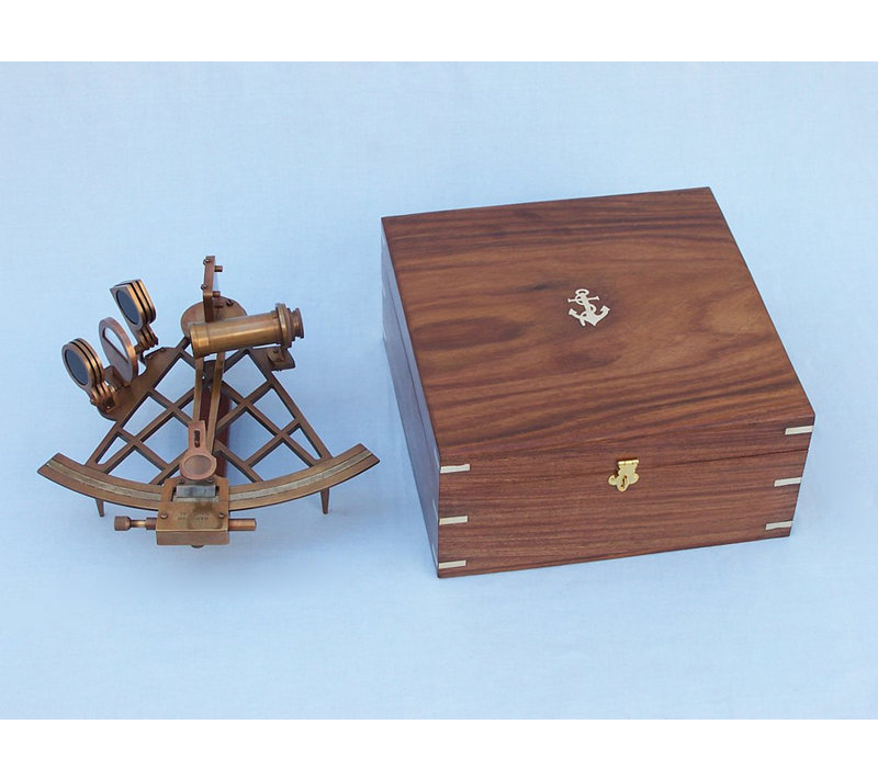 Sculpture telescope Admiral's, Laiton antique