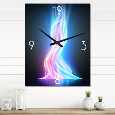 Horloge murale rose et bleue