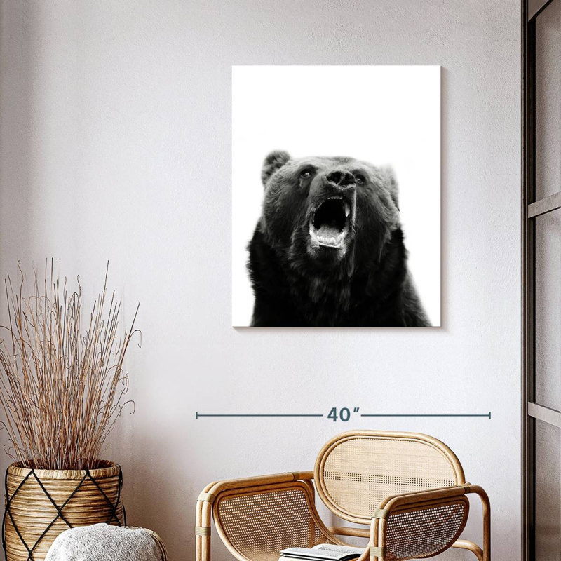 «Snarling Grizzly Bear» sur toile, H 28 po x l 35 po x P 1,25 po