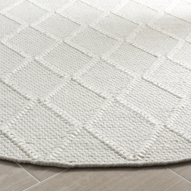 Ivory Diamond Hand-Knotted Wool and Viscose Rug, 6' x 9'
