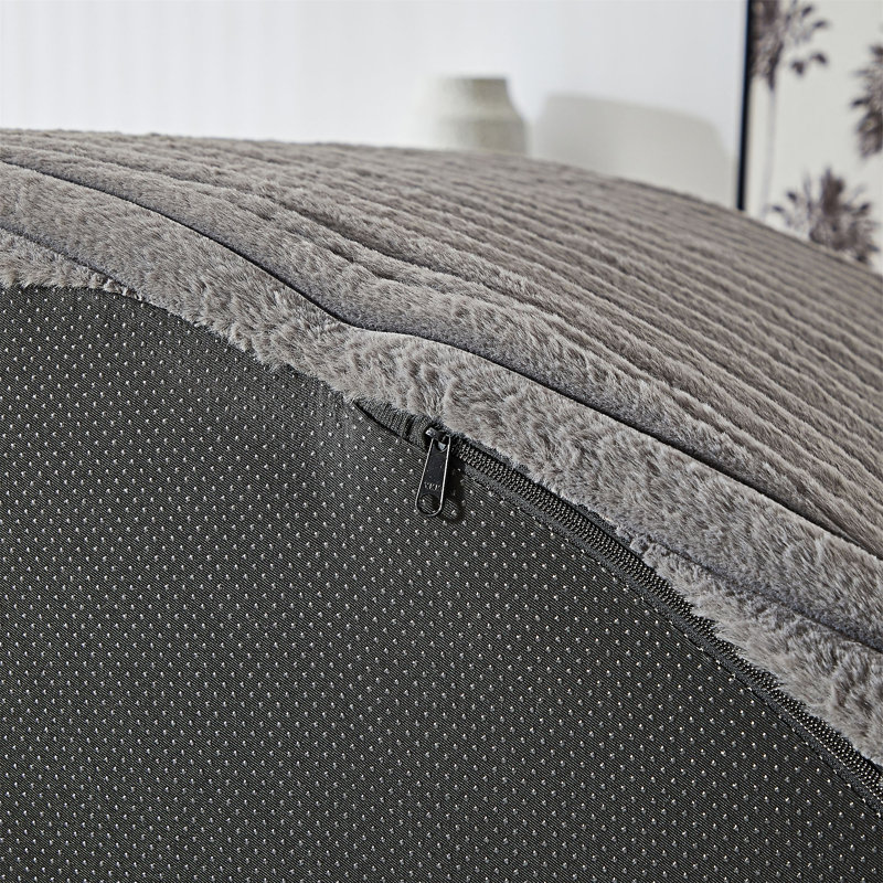 Fauteuil rembourré simple, Gris
