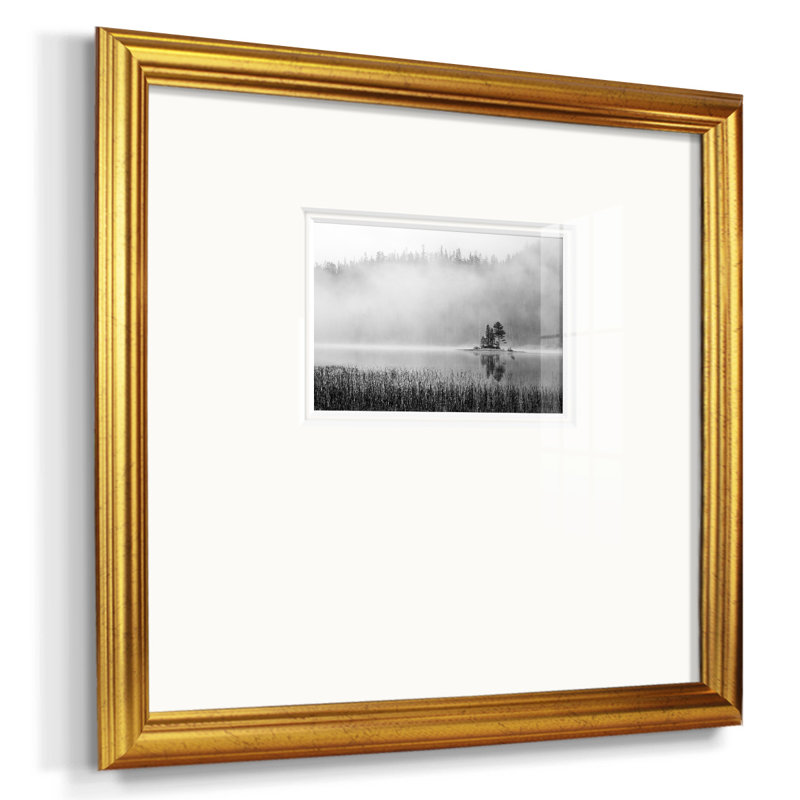 «Westvale Island Fogpremium», reproduction encadrée, H 17 po x l 17 po x P 1,25 po