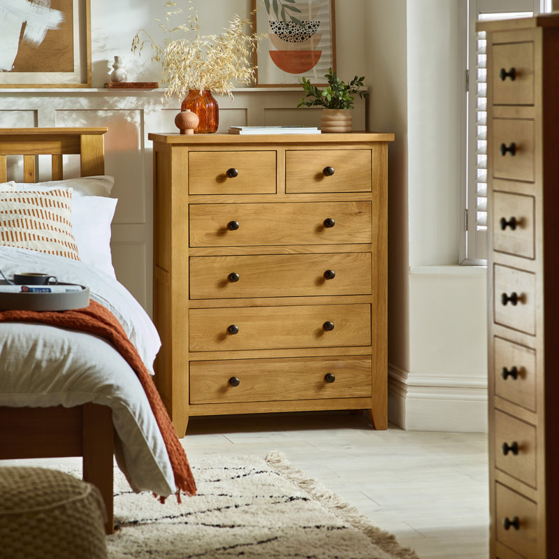 North Castle Solid Wood 83cm W 6 - Drawer Chest of Drawers