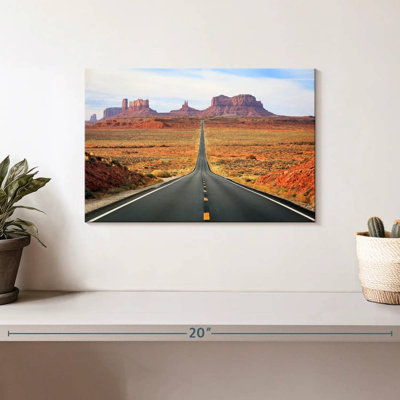 Mehar Famous Road To Monument Valley