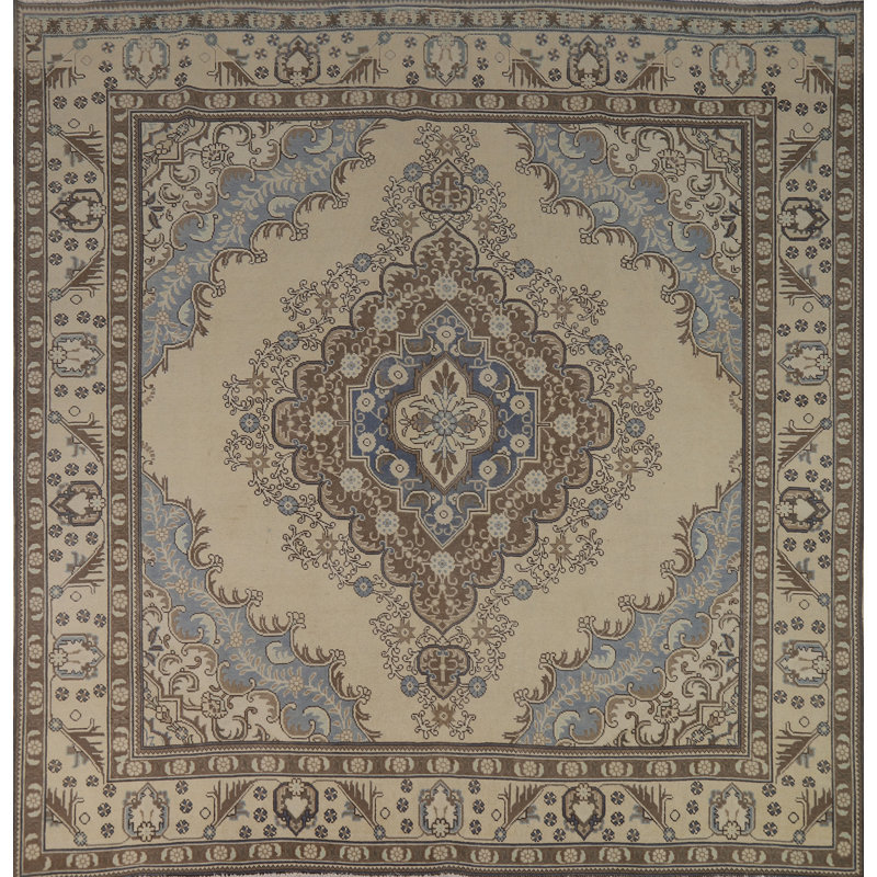 Tapis carré carré en médaillon en laine 9x9