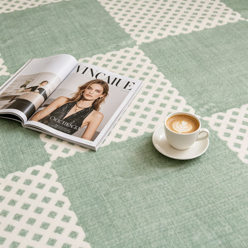 Modern Retro Checkered Pattern Area Rug in Sage Green/Cream, Rectangle 5' x 7'