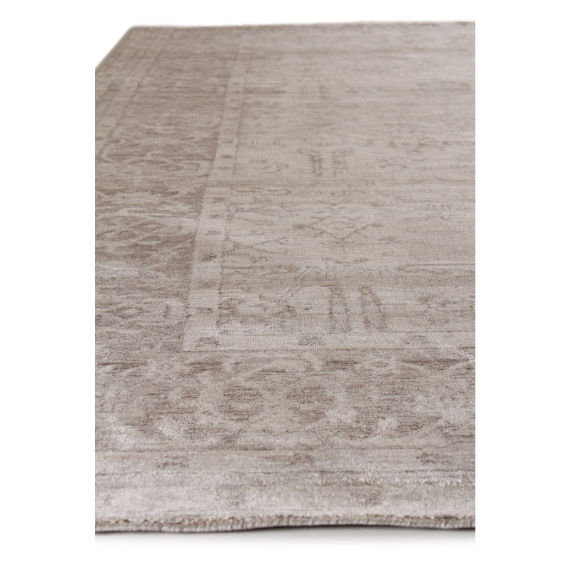 Antique'd Silk Oriental Area Rug in Taupe, Rectangle 6' x 9'