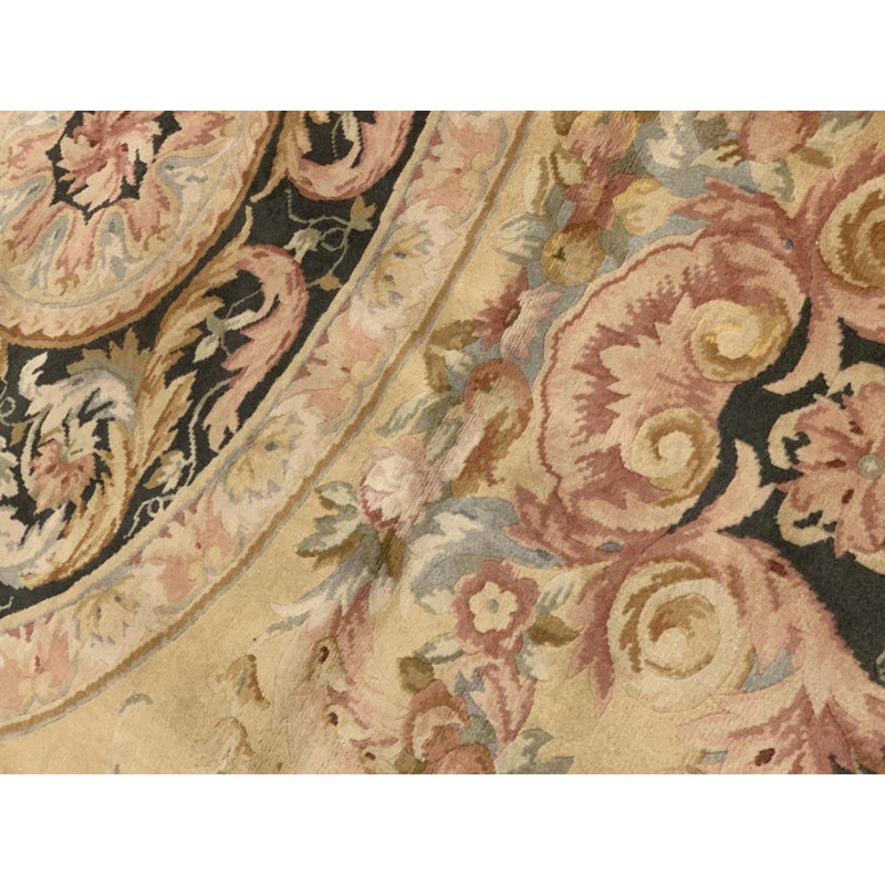 Tapis unique en laine 10 pi x 8 pi Deshazier