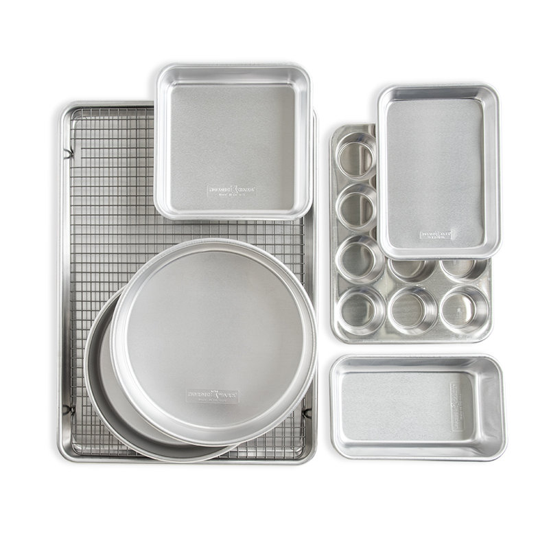 Nordic Ware Naturals 8-Piece Bakeware Set - Thumbnail 3