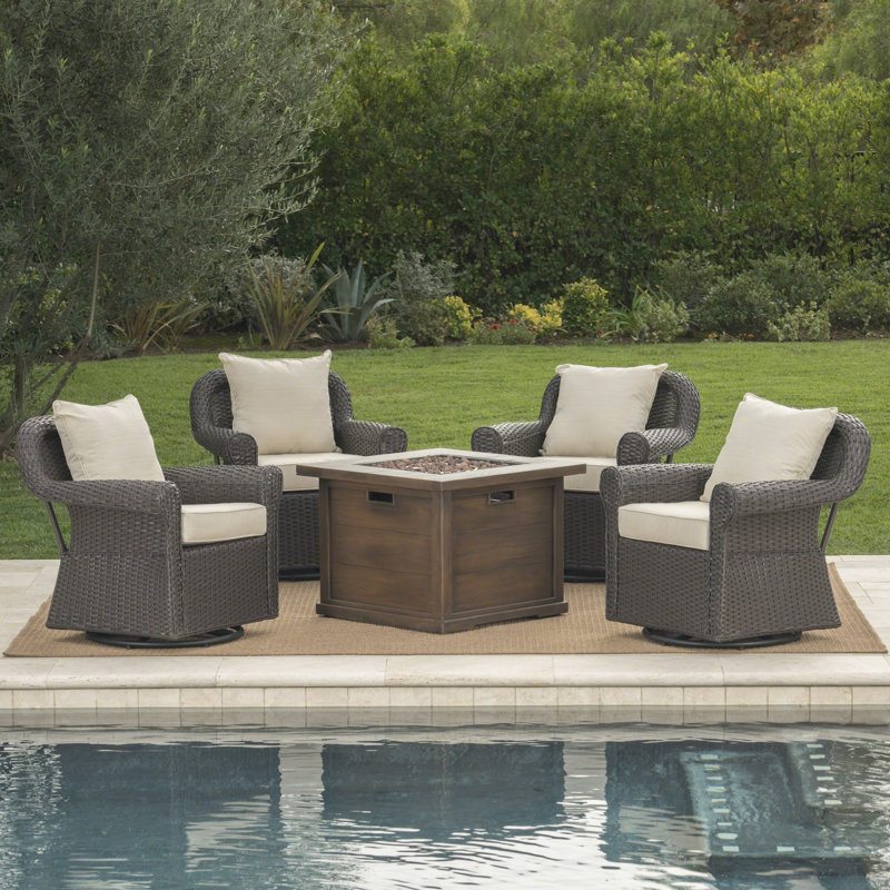 5 Piece Seating Group with Cushions