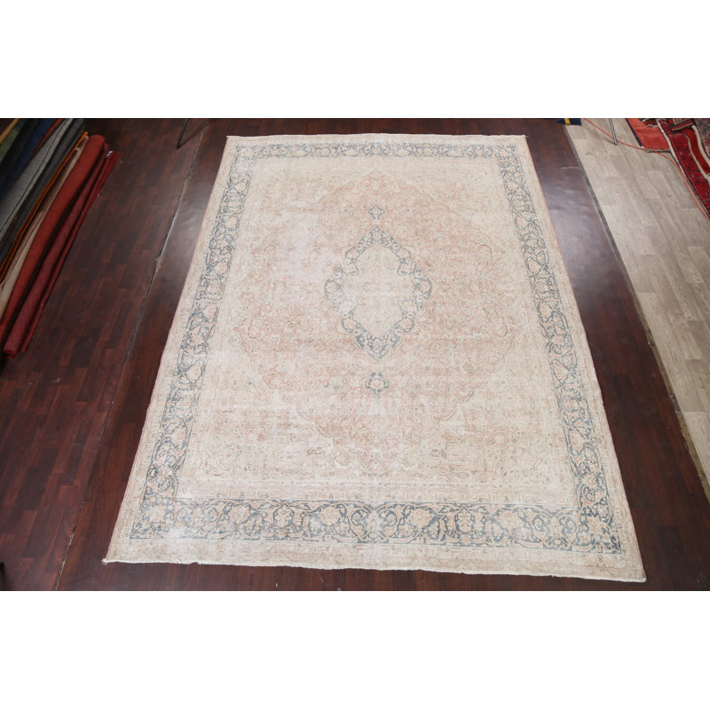 Tapis traditionnel délavé discret 10 x 13