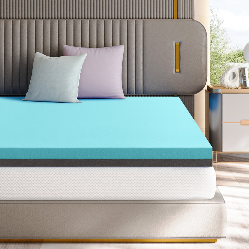 Surmatelas en mousse viscoélastique gélifiée 4 po, Grand