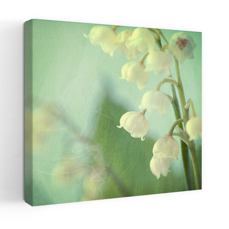 Muguet, art floral contemporain, H 18 po x l 18 po