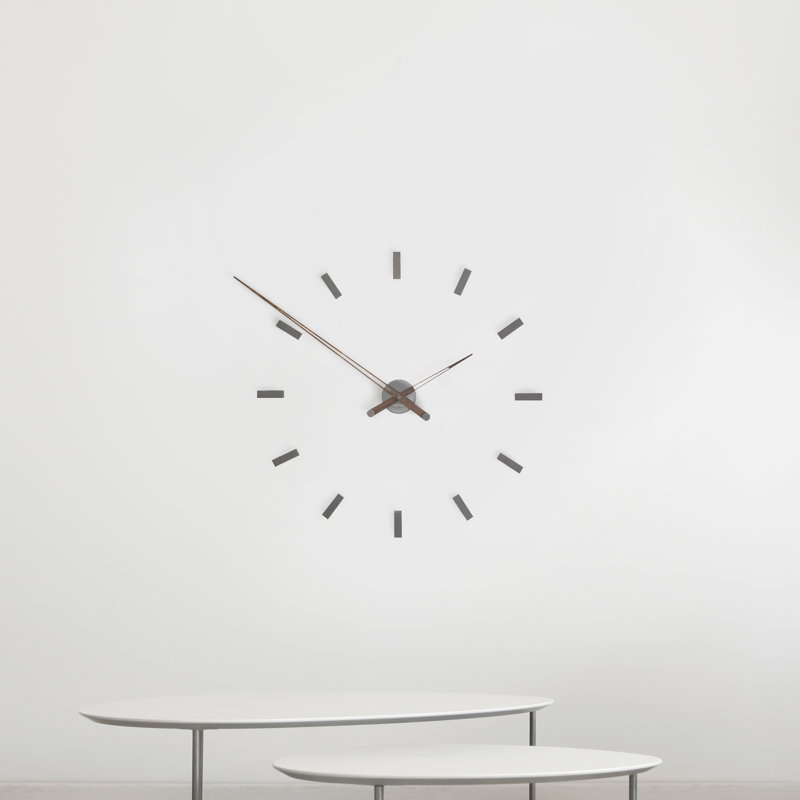 Tacon Metal Analog Wall Clock