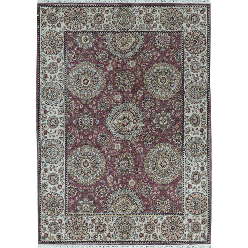Tapis ivoire noué à la main de haute qualité