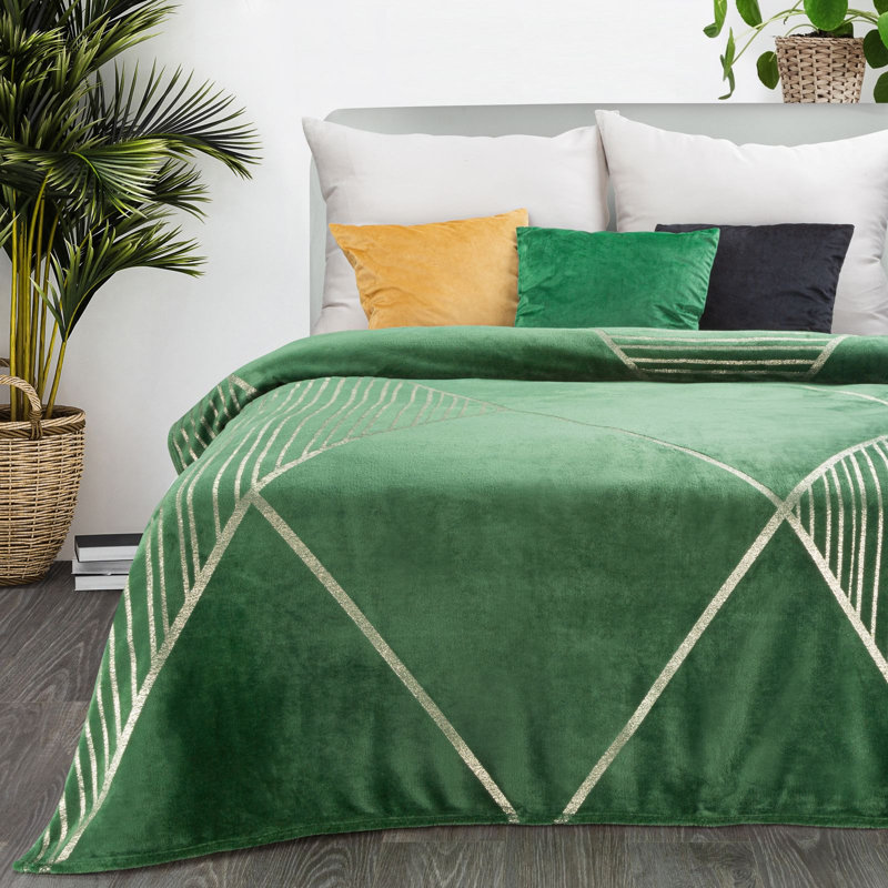 Polyester Geometric Shapes Bedspread, Dark Green