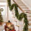 Guirlande de Noël artificielle en cyprès de 1,8 m (lot de 2), imitation pin d'hiver réaliste, verdure persistante pour décoration de Noël intérieure et extérieure-136403588-136403593