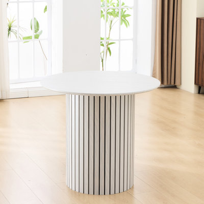 Table minimaliste pour intérieur, design, plateau, hauteur 74,8 cm, solution d'espace pour salon contemporain, en contreplaqué avec finition naturelle chaleureuse, dimensions 85,1 cm, légère, construction robuste, piètement à tréteaux