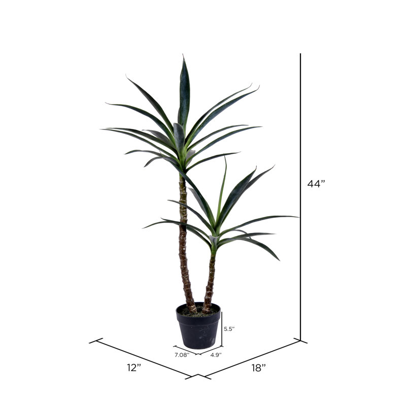 Yucca artificiel vert dans un pot de fleurs noir, H 44 po x l 12 po x P 18 po