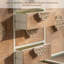 Buffet rétro en bois massif sculpté