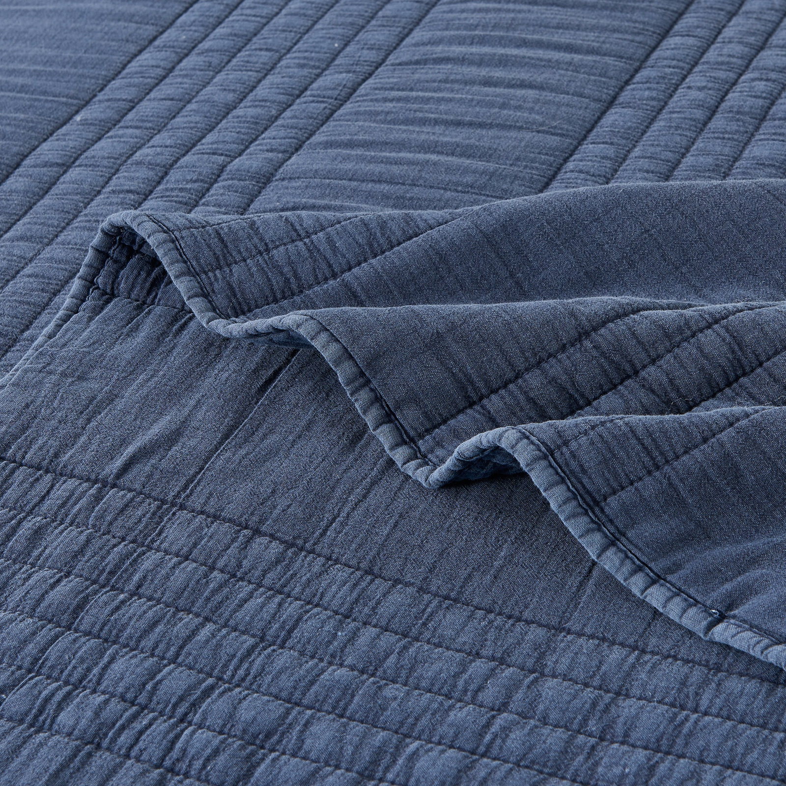 Cotton Quilt Set, Queen Quilt + 2 Standard Shams, Navy