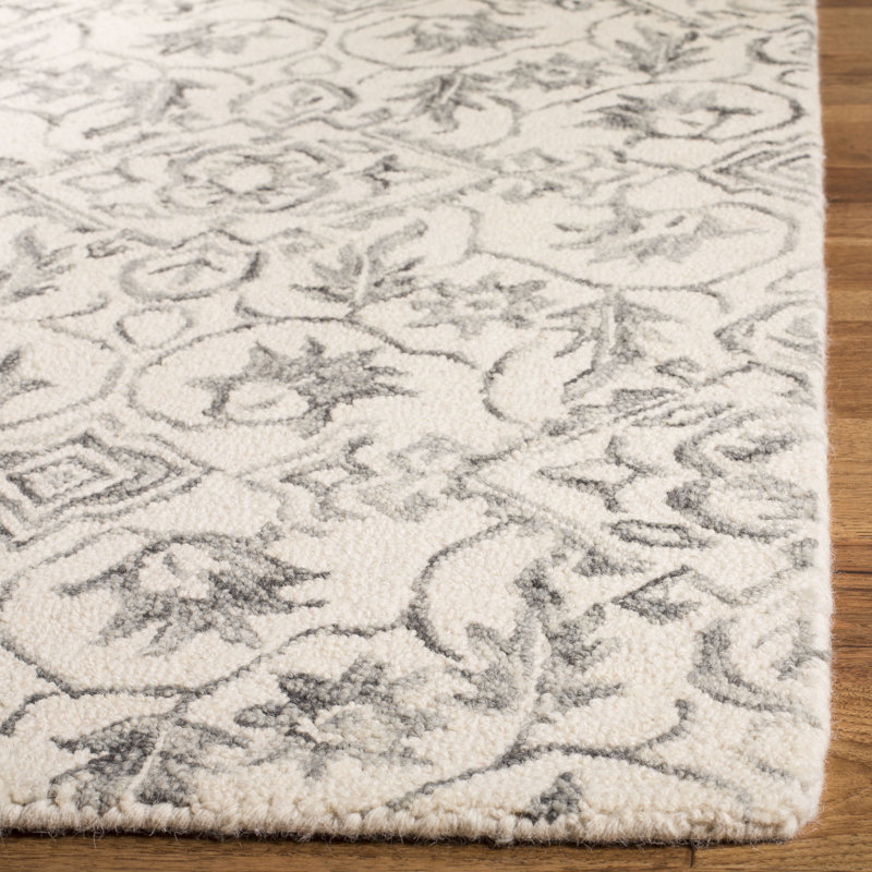 Pimentel Hand Tufted Wool Floral Rug, Rectangle 5' x 8'