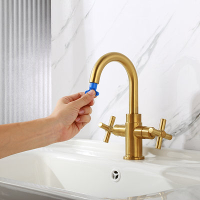 2-handle Bathroom Faucet with Drain Assembly