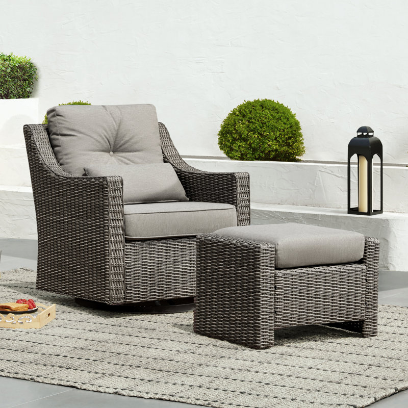 Fauteuil de patio pivotant avec repose-pieds Keaisha, Gris brunâtre / gris