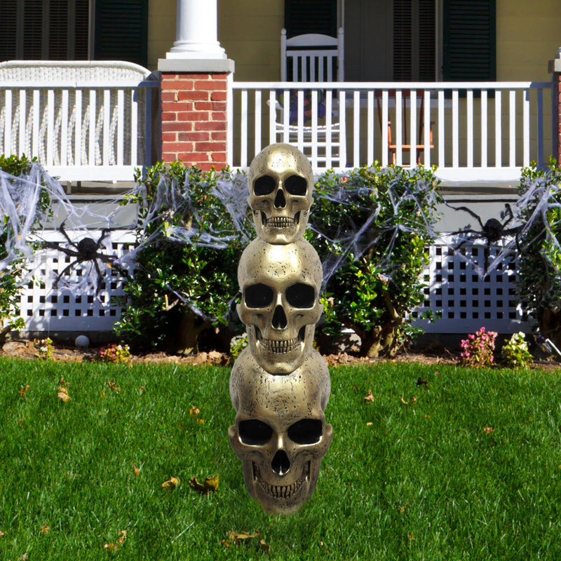 Pavillon de jardin Haunted Hill Pile de crânes dorés, décoration d'Halloween, décor gothique avec yeux lumineux à DEL