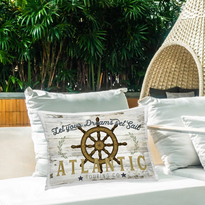 Coussin d'extérieur imprimé Let Your Dreams Set Sail, design par Jennifer Pugh