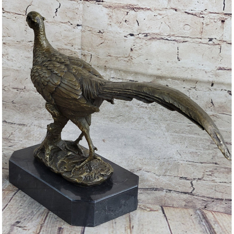 Figurines et sculptures