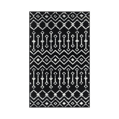 Selim Geometric Indoor Rug