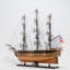 USS Constitution avec vitrine de plancher