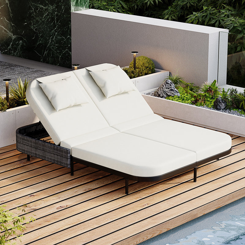 Outdoor Daybed, Patio Rattan Daybed With 5-Position Adjustable Backrest And Removable Cushions&Pillows, Iron Frame Outdoor Bed Loveseat For Garden, Backyard, Poolside