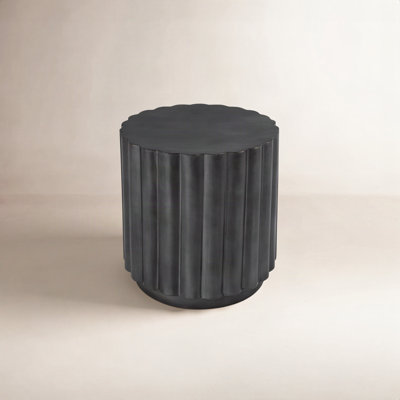15" End Table