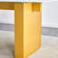 Table rectangulaire contemporaine avec couche de revêtement de 0,4 pouce, pieds, 71 po x 35,4 po x 30 po, or scintillant debout, salle à manger clairement glamour et verre, ton