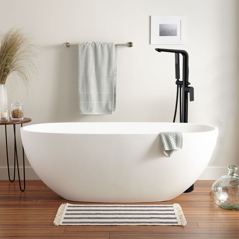 Robinet de baignoire autoportant de style industriel romain à 1 poignée et fixation au sol avec douche à main, Noir mat