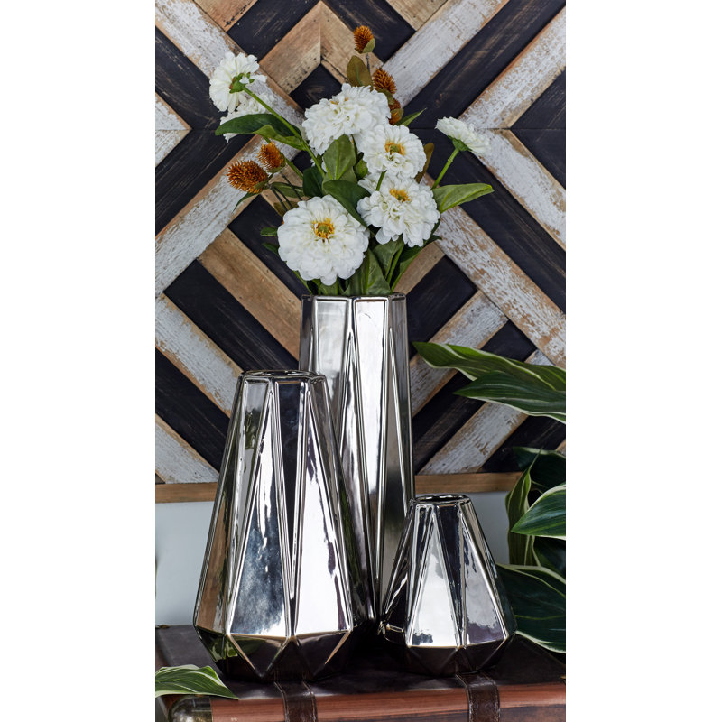 Ensemble de vases en céramique, argent
