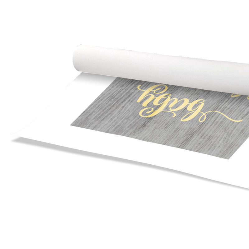 «Rolled Baby Sleeping», impression sur papier, H 16 po x l 12 po x P 1 po