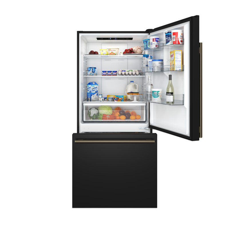 31" Milano Espresso Bottom Freezer Right Swing Door Refrigerator, 17.2 cu. ft., Black