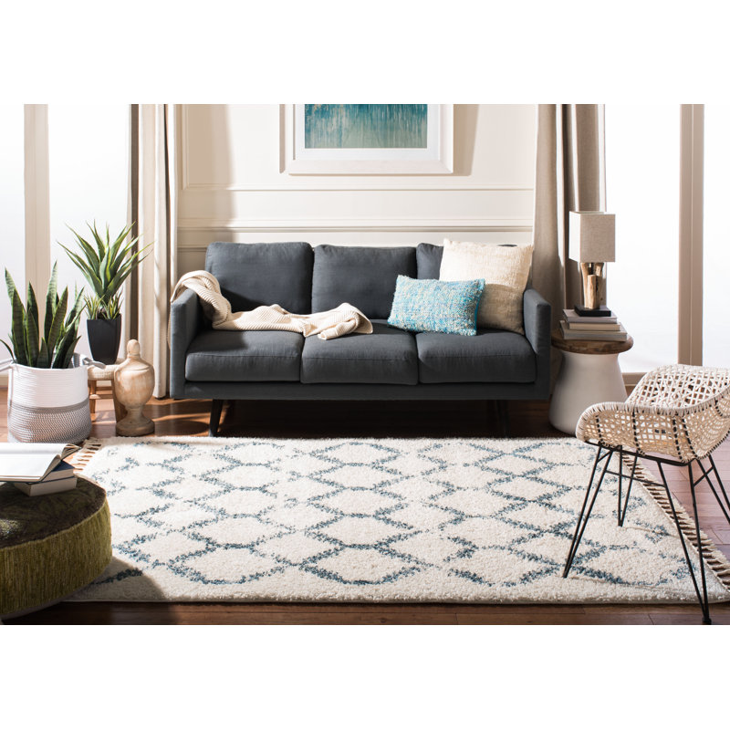 Aghacully Geometric Area Rug, Rectangle 183 x 274 cm