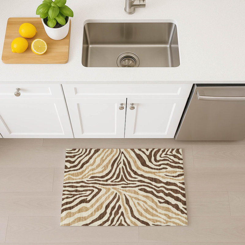 Machine Washable Indoor/Outdoor Chantille ACN2523 Animal Rug, Rectangle 1'8" x 2'6", Fudge